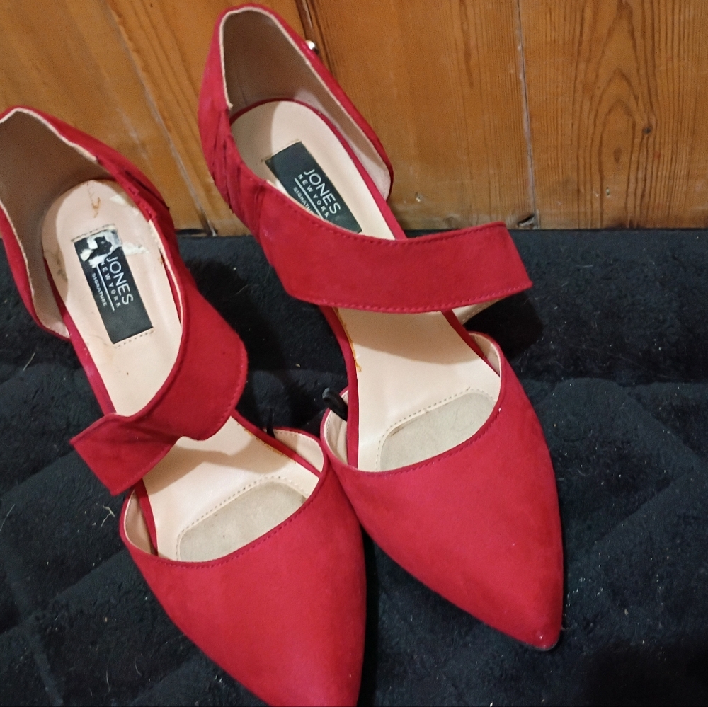 Jones New York Red Suede Heels - Picture 2 of 5